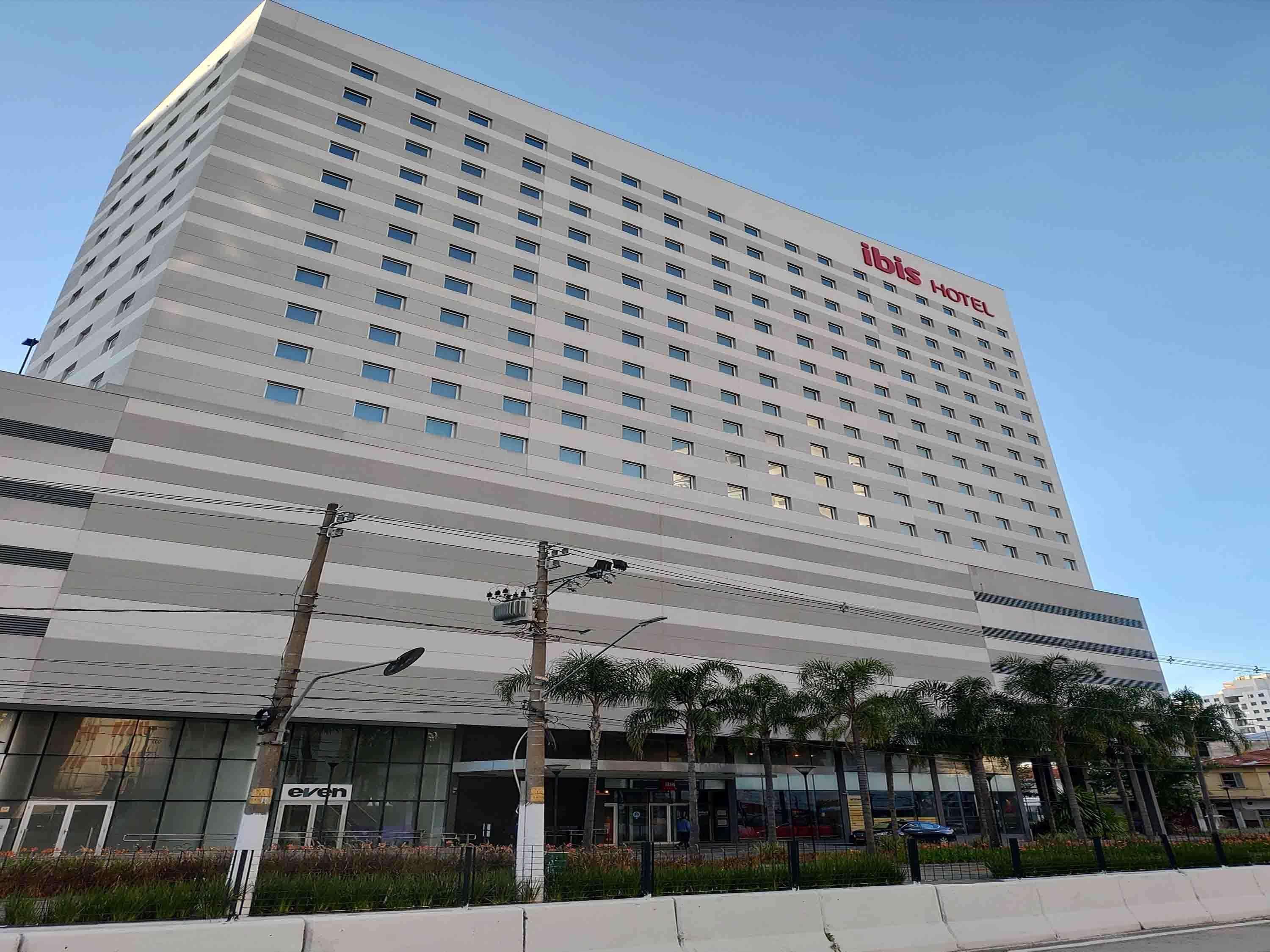ホテル Ibis Sao Paulo Ibirapuera エクステリア 写真