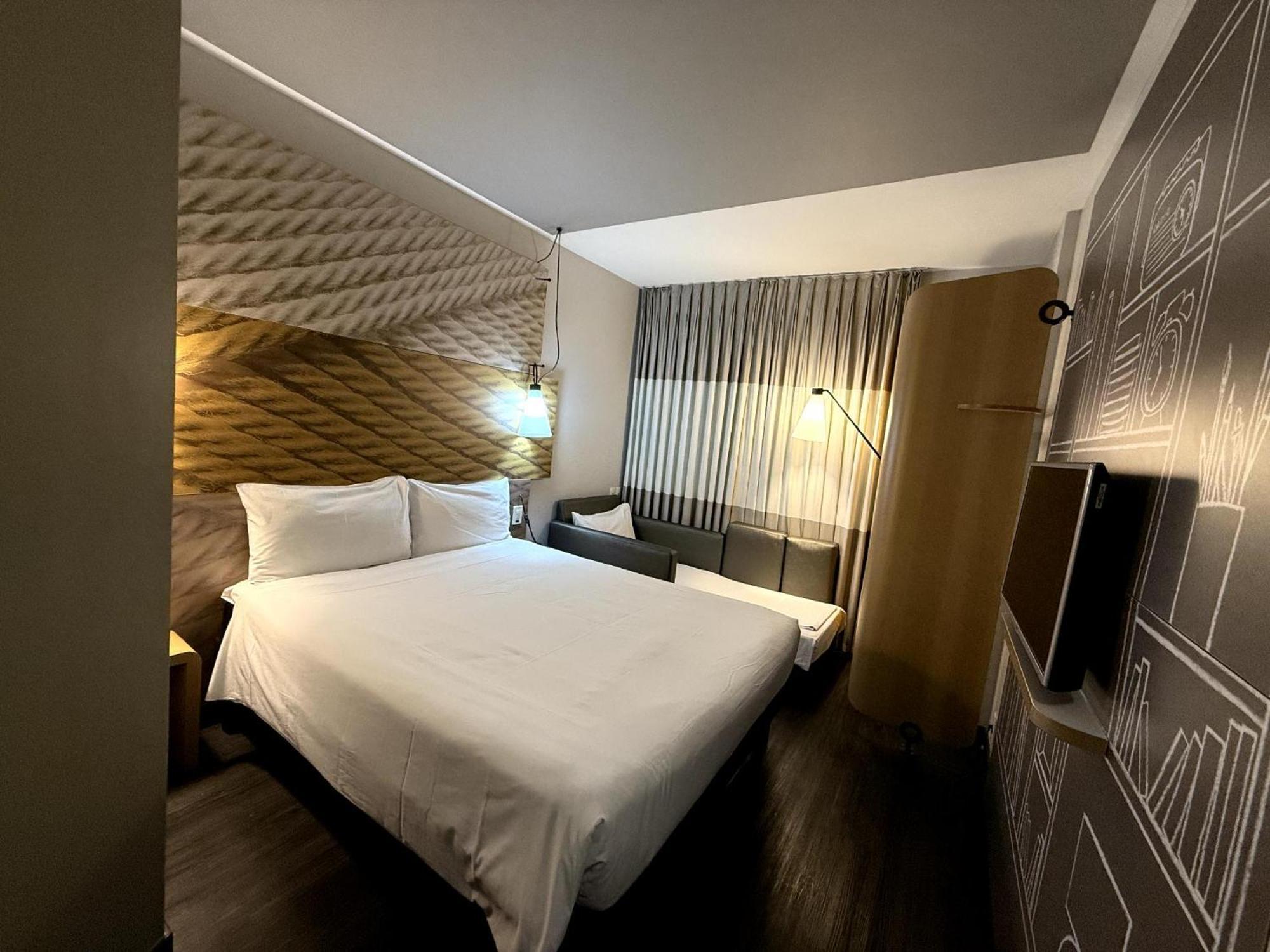 ホテル Ibis Sao Paulo Ibirapuera エクステリア 写真