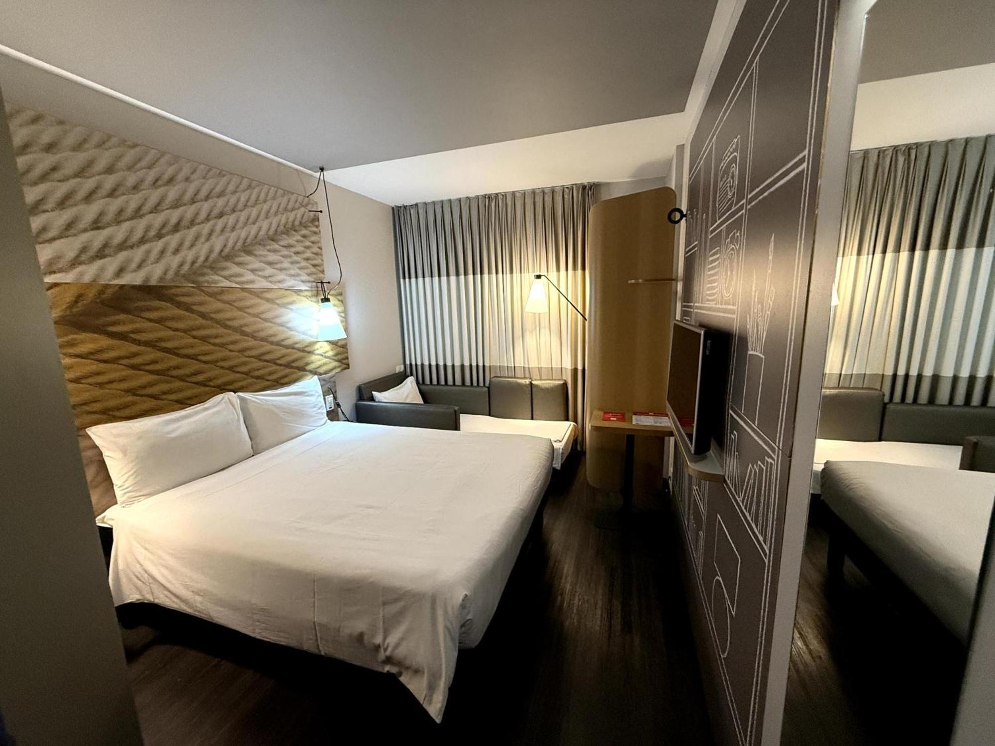 ホテル Ibis Sao Paulo Ibirapuera エクステリア 写真