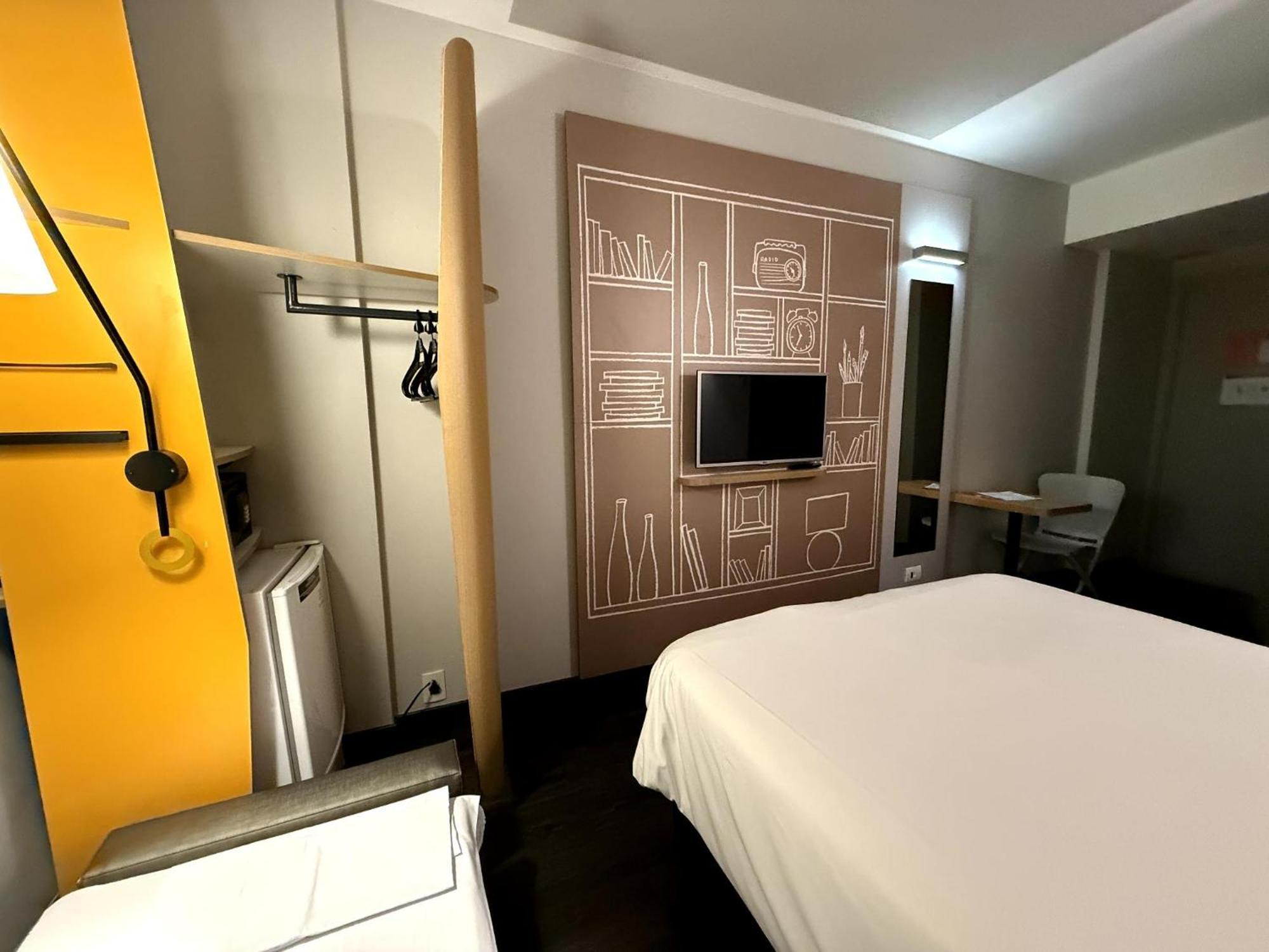 ホテル Ibis Sao Paulo Ibirapuera エクステリア 写真