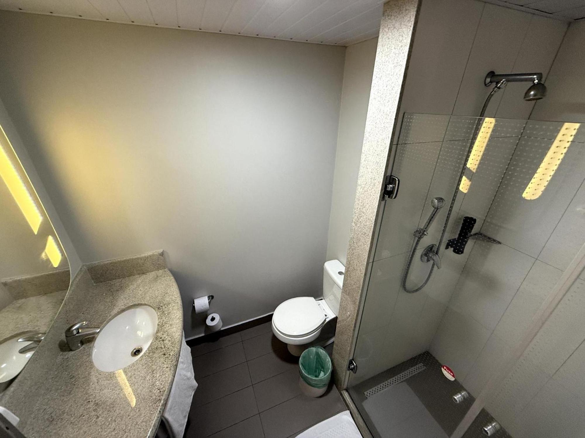 ホテル Ibis Sao Paulo Ibirapuera エクステリア 写真