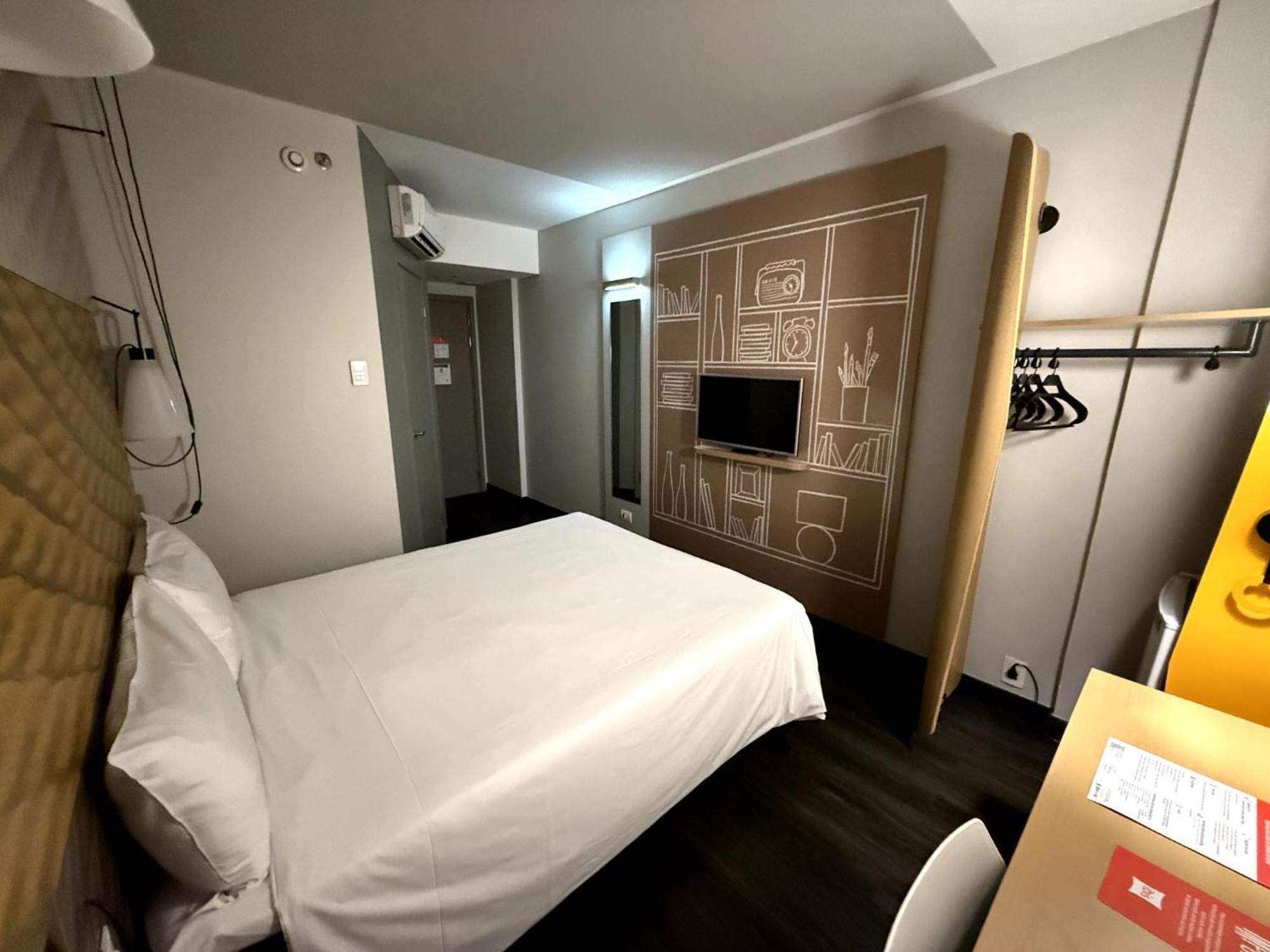 ホテル Ibis Sao Paulo Ibirapuera エクステリア 写真